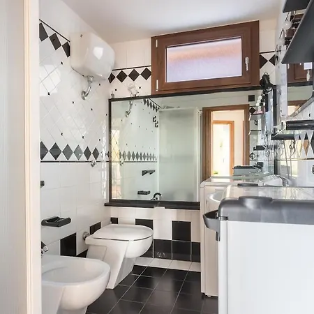Maison Deriu - Close To The Sleeps 4 P3289