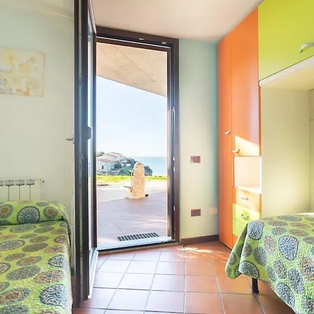Maison Deriu - Close To The Sleeps 4 P3289 *