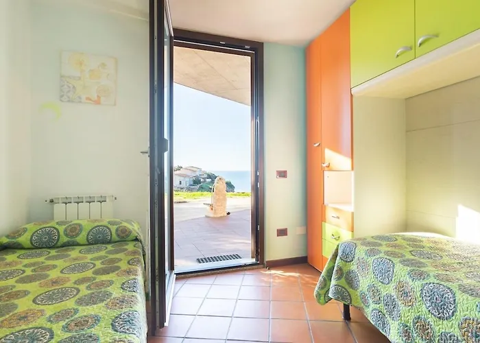 Maison Deriu - Close To The Sleeps 4 P3289 *