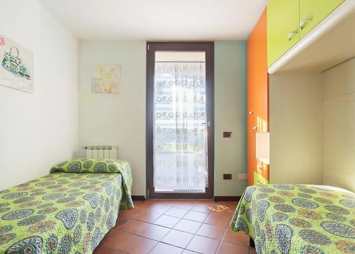 Appartement Maison Deriu - Close To The Sleeps 4 P3289 *